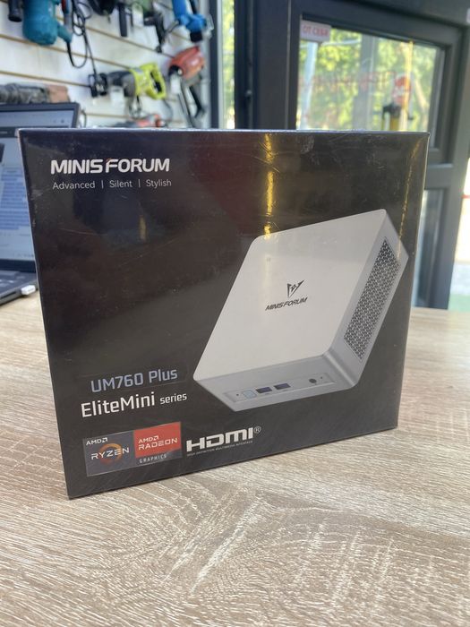 Мини ПК MinisForum UM760plus