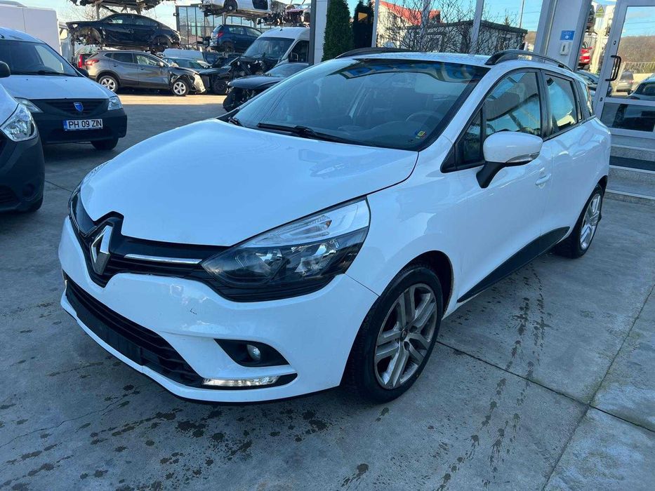 Renault Clio Break 2019 Avariat motor 0.9 tce ideal pt Bolt