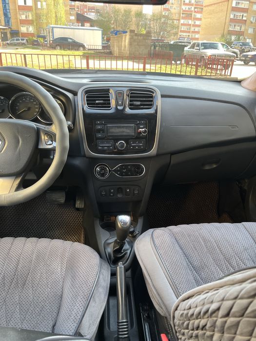 Продам Renault Sandero