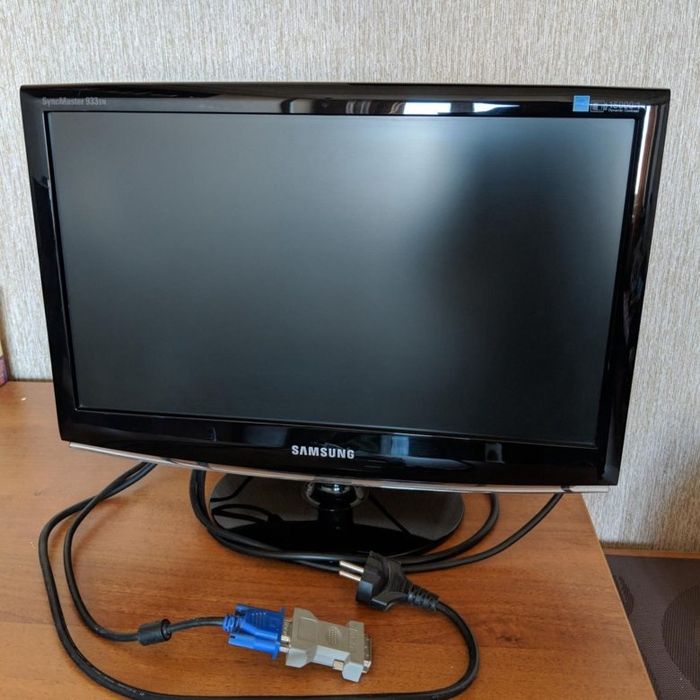 Мониторы срочно 60герц