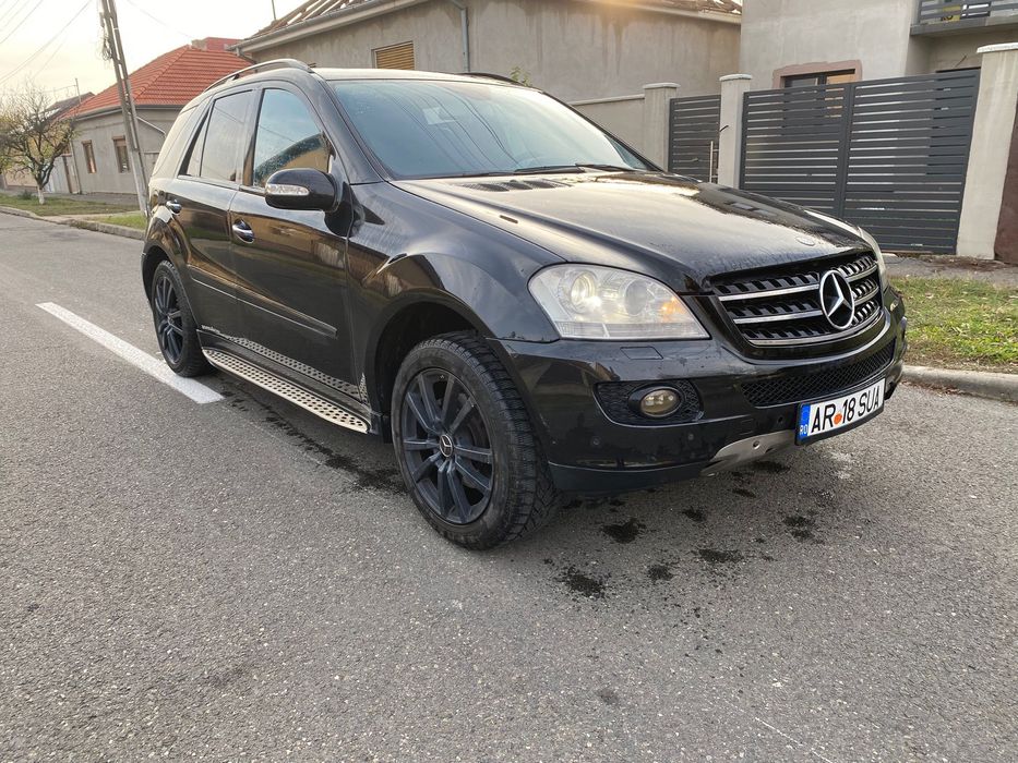 MERCEDES-BENZ ML-Class