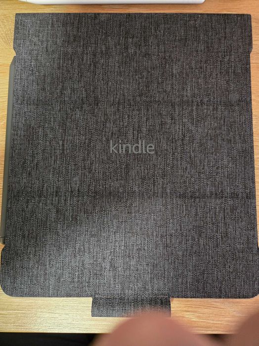 Kindle Scribe 64GB + Premium Pen и оригинален калъф