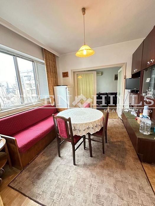 Продава се Тристаен апартамент в Пловдив, Център - 144 кв.м за 1216 €/кв.м - Снимка #6