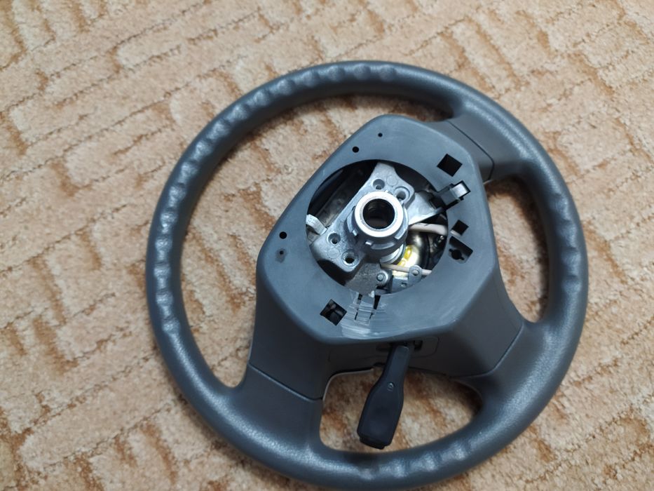 Руль Corolla 150