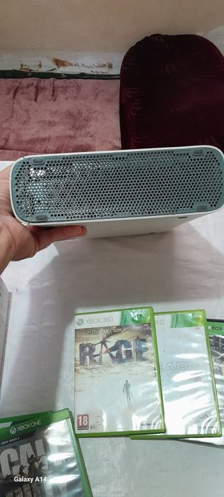 Продам два X boxxa