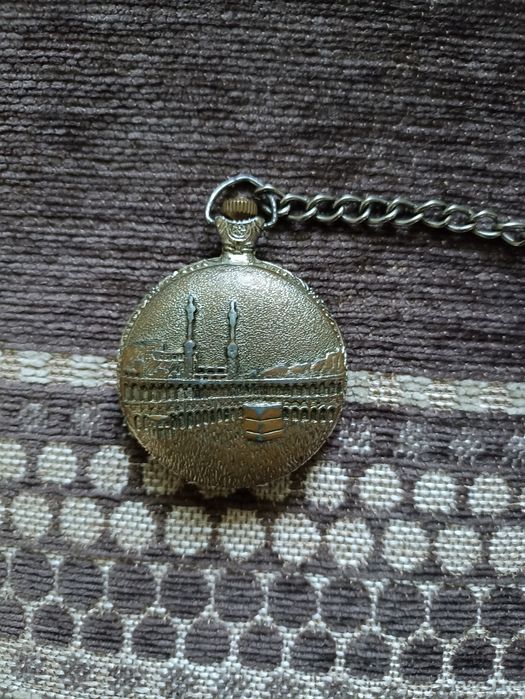 Продам часы, советский