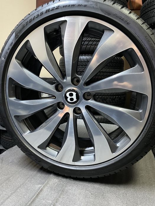 Jante Originale Bentley Flying spur si  GT pe 22 cu anv ALL SEASON !