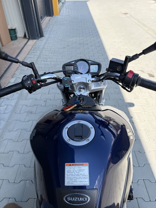 Suzuki GSR 600 2006