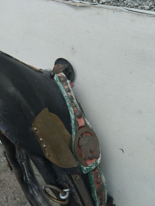 Ретро огледало от конски хамут