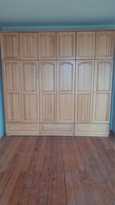 Чамов модулен гардероб