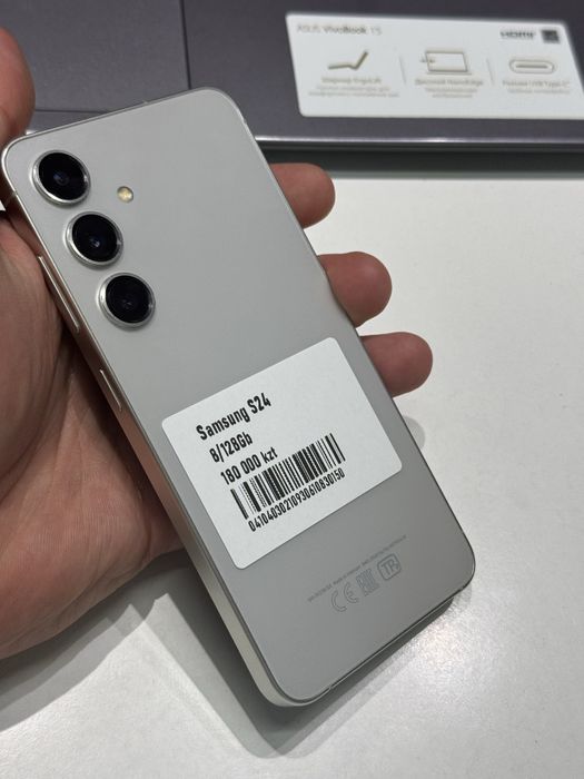 Samsung S24 128gb ozu 8