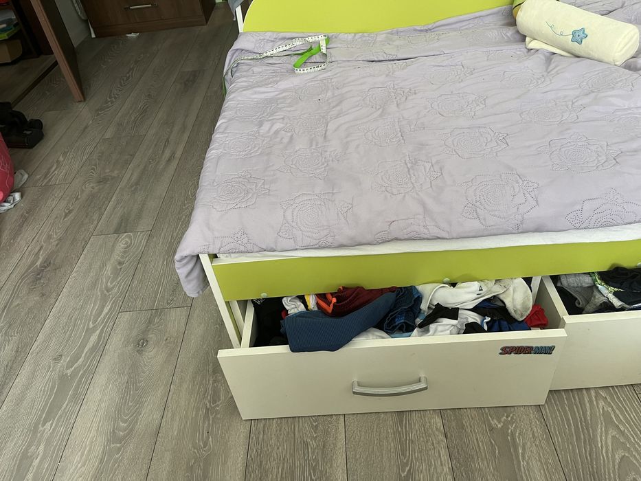 Детско легло