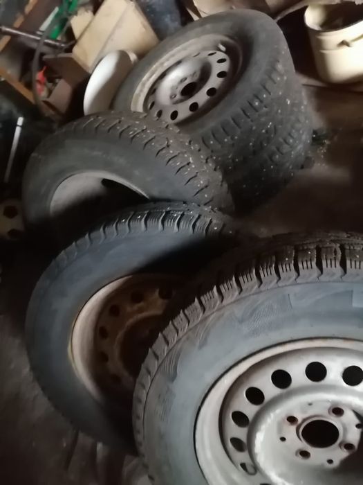 Колеса зимние новые
