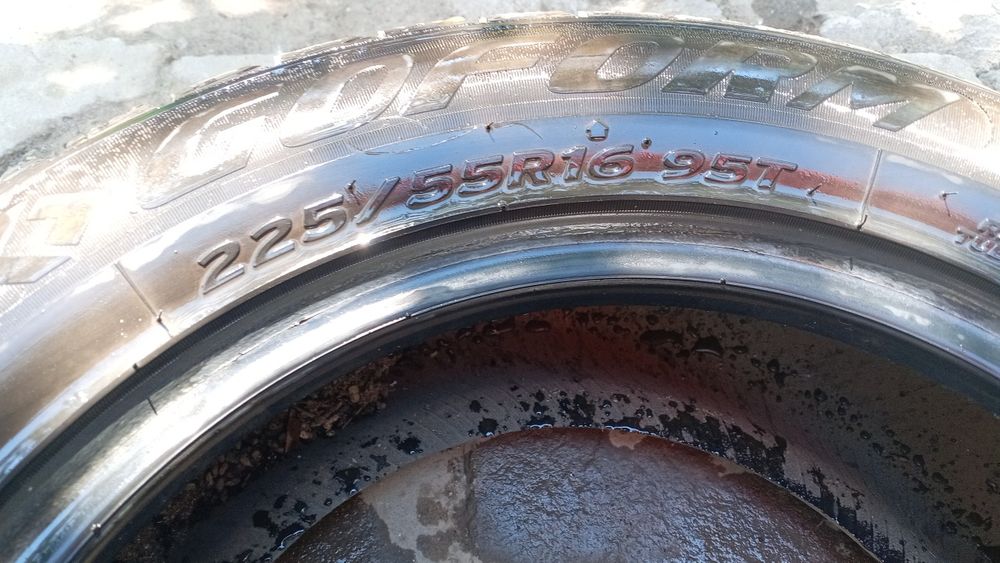 Продам шину от Mercedes