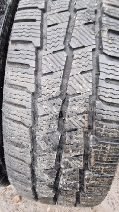 Anvelope 215/65R16C marca Michelin, M +S,8 mm