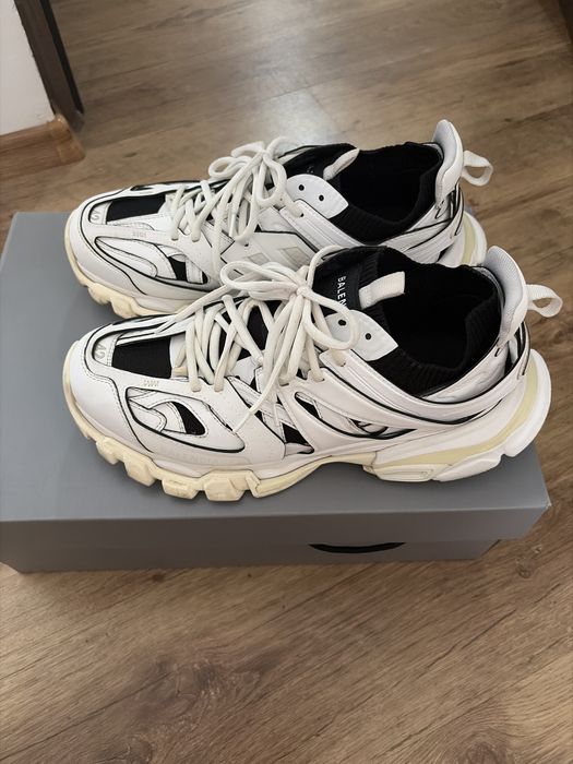 Balenciaga Track
