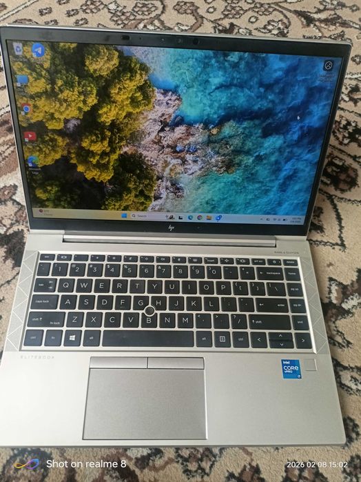 Noutbuk sotiladi holati yaxshi hp