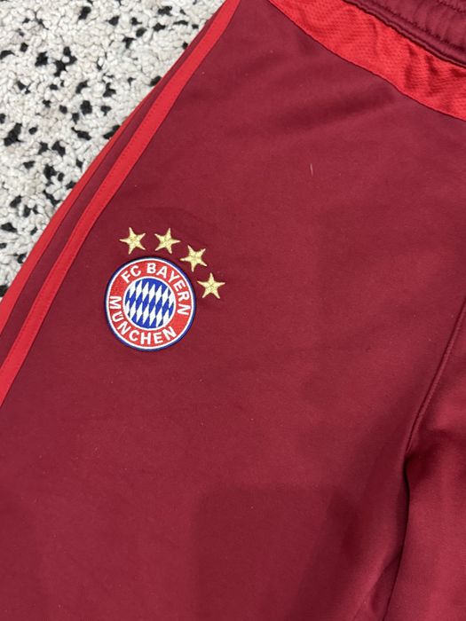 Мъжко долнище ADIDAS FC BAYERN MUNCHEN . Размер М