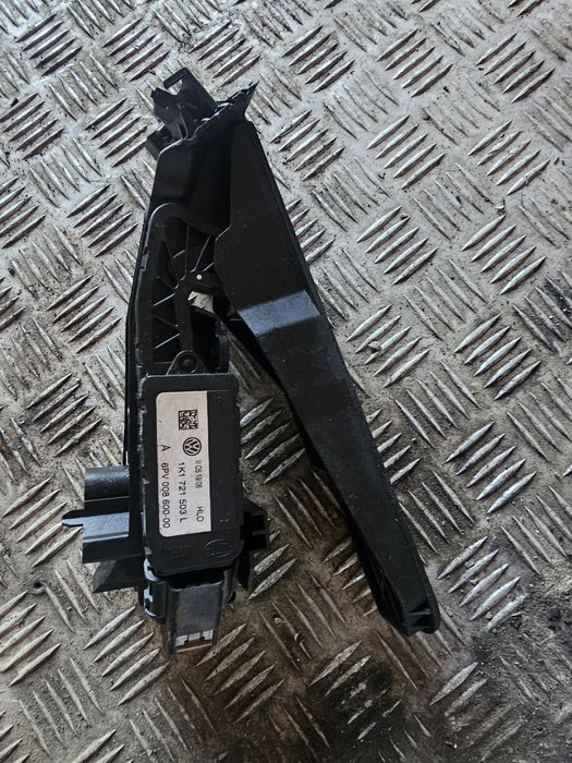 Pedala Acceleratie Vw Passat B6 2005-2010 Volan Pe Stanga Lhd 1K172150