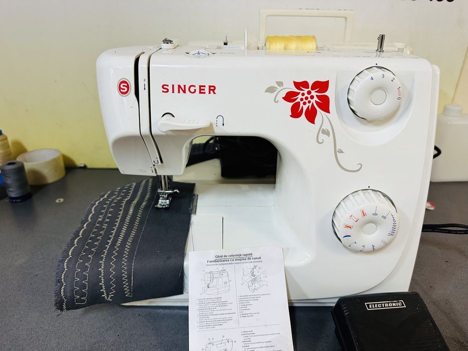 Masina de cusut Singer graifar metalic