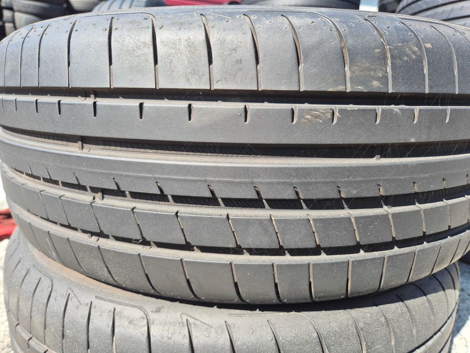 2 Anvelope de VARA - 235/45/19 99H XL - GoodYear Eagle F1 - CA UNELE NOI - DOT 2022 !