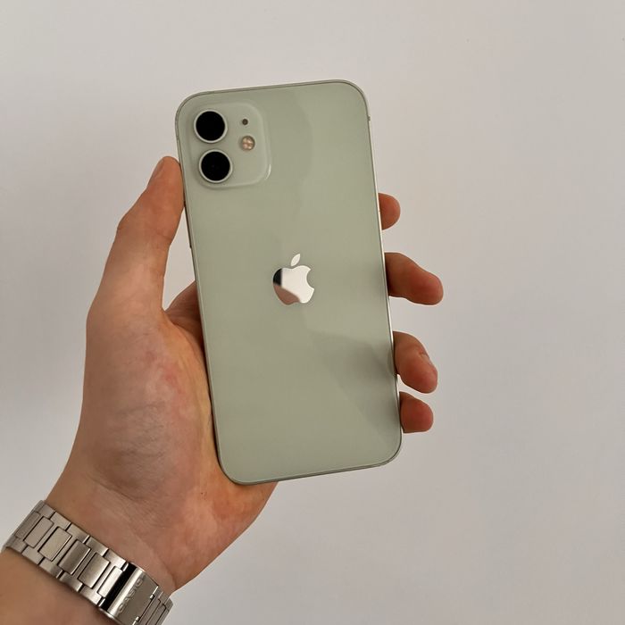 Айфон 12 iPhone 12