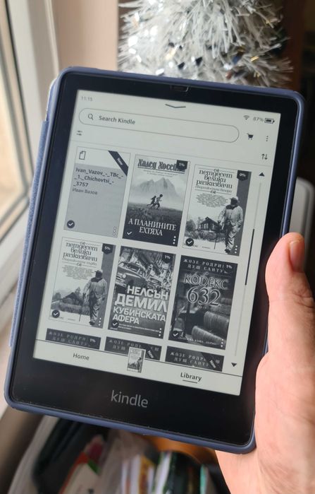 Kindle paperwhite 11th signature edition 32gb с калъф и протектор