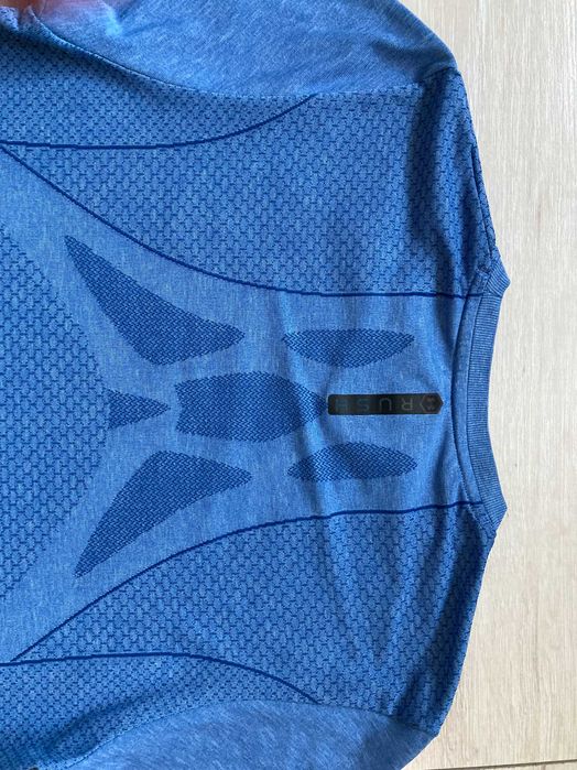 Under Armour Rush Seamless Heatgear Celliant мъжка тениска размер SM