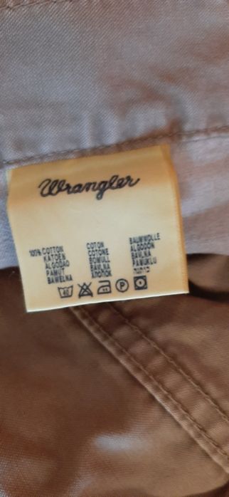 Pantalonii WRANGLER mărimea w33 L 34 calitate premium