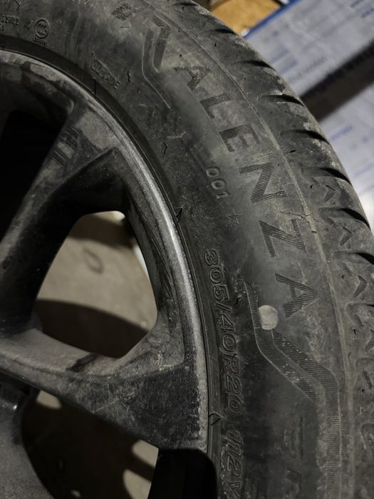 Продам шины с дисками на бмв