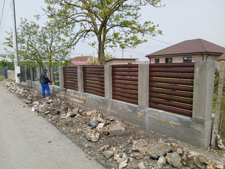 Construim garduri și porti