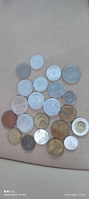 Vând bancnote vechi..1500 lei