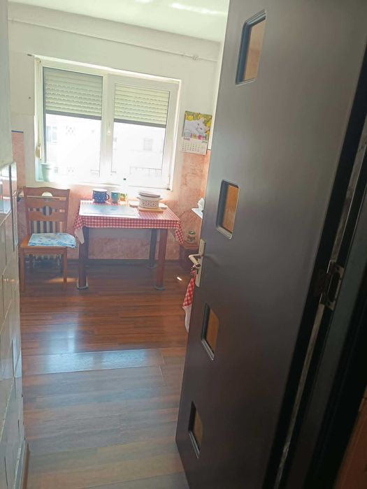 Apartament 2 camere vânzare Rogerius