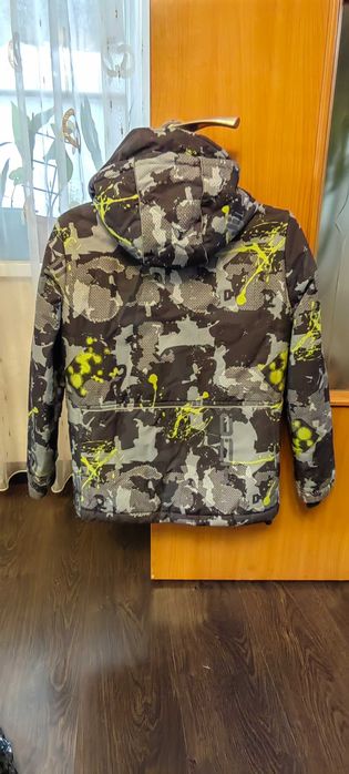 Куртка зимняя на мальчика