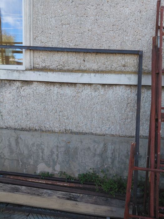 Метална гаражна врата
