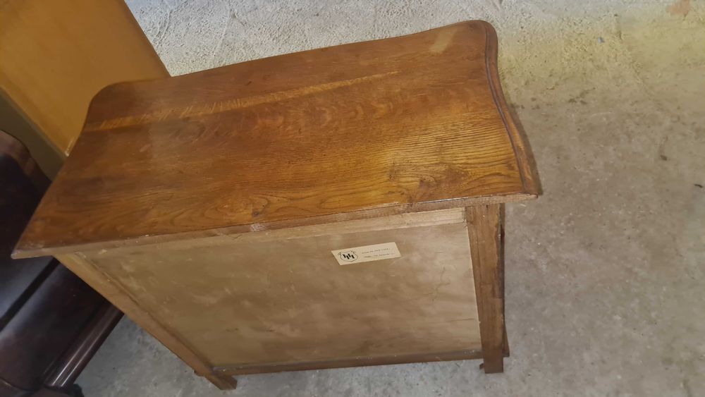 шкаф в стил чипъндел