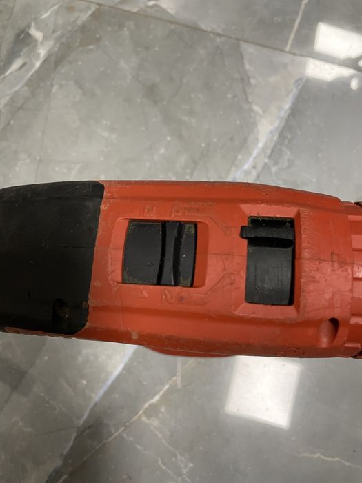 Безйабелна пробивна машина Hilti SF 8M-A22