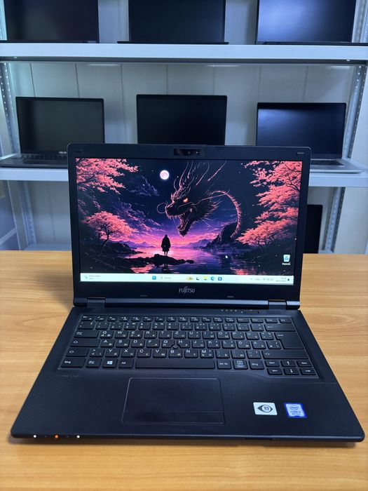 Ноутбук Fujitsu Lifebook E Series