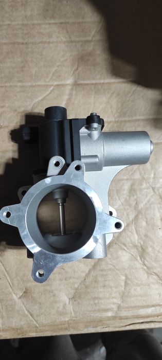 нов!!! egr клапан VW toareg