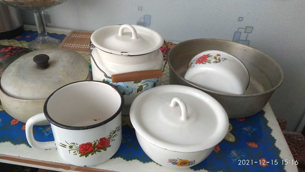 Чашки, посуда. Разная.