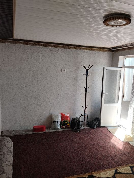 Talabalarga honadonga ijaraga beriladi.