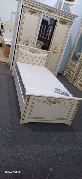 kravat bir kishilik