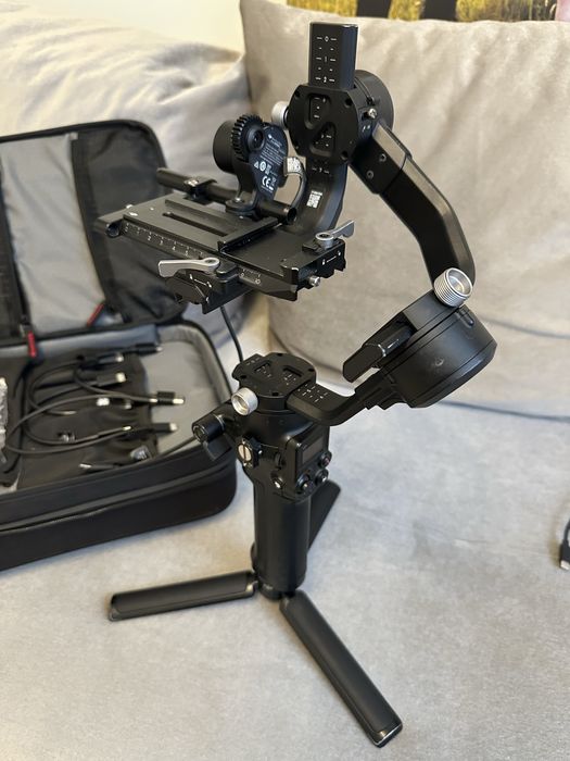 Gimbal Dji Ronin SC2 more combo, Dji zoom/focus dial controll inclus