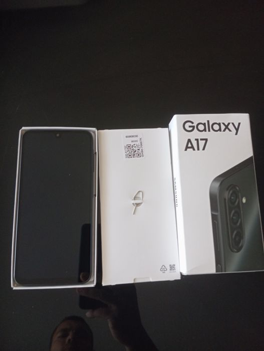 Samsung galaxy a17