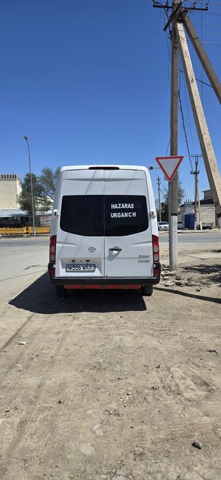 Микроавтобус JAC Sunray