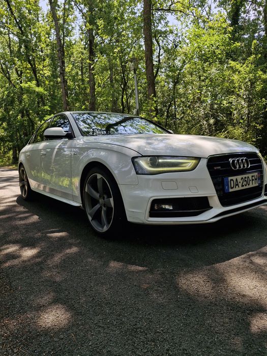 AUDI A4 2014 — imagine 2