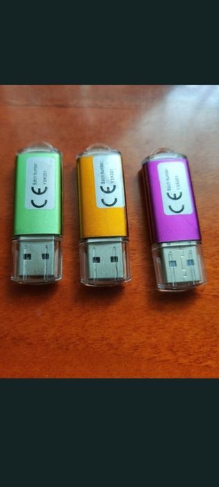 Stick -uri bootabile cu Windows 10-11 la cerere