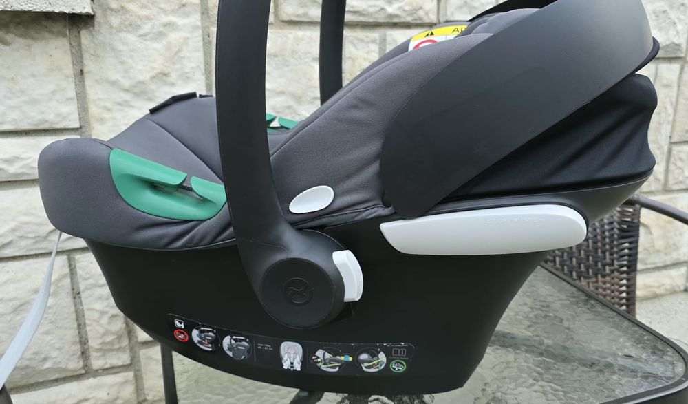 Столче за кола Cybex Aton b2 i size