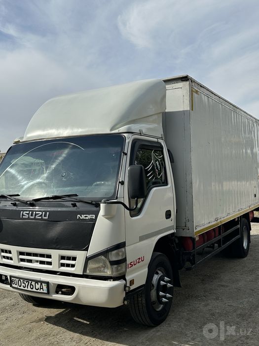Isuzu sotiladi Yili 2011 prabeg 8 krug