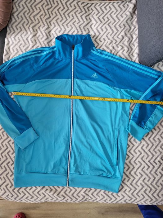 Чисто Ново Оригинално мъжко горнище Adidas